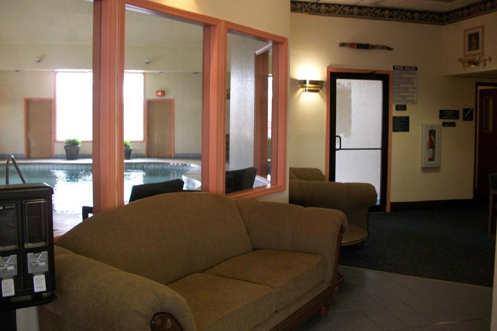Valley Hotel 2*
